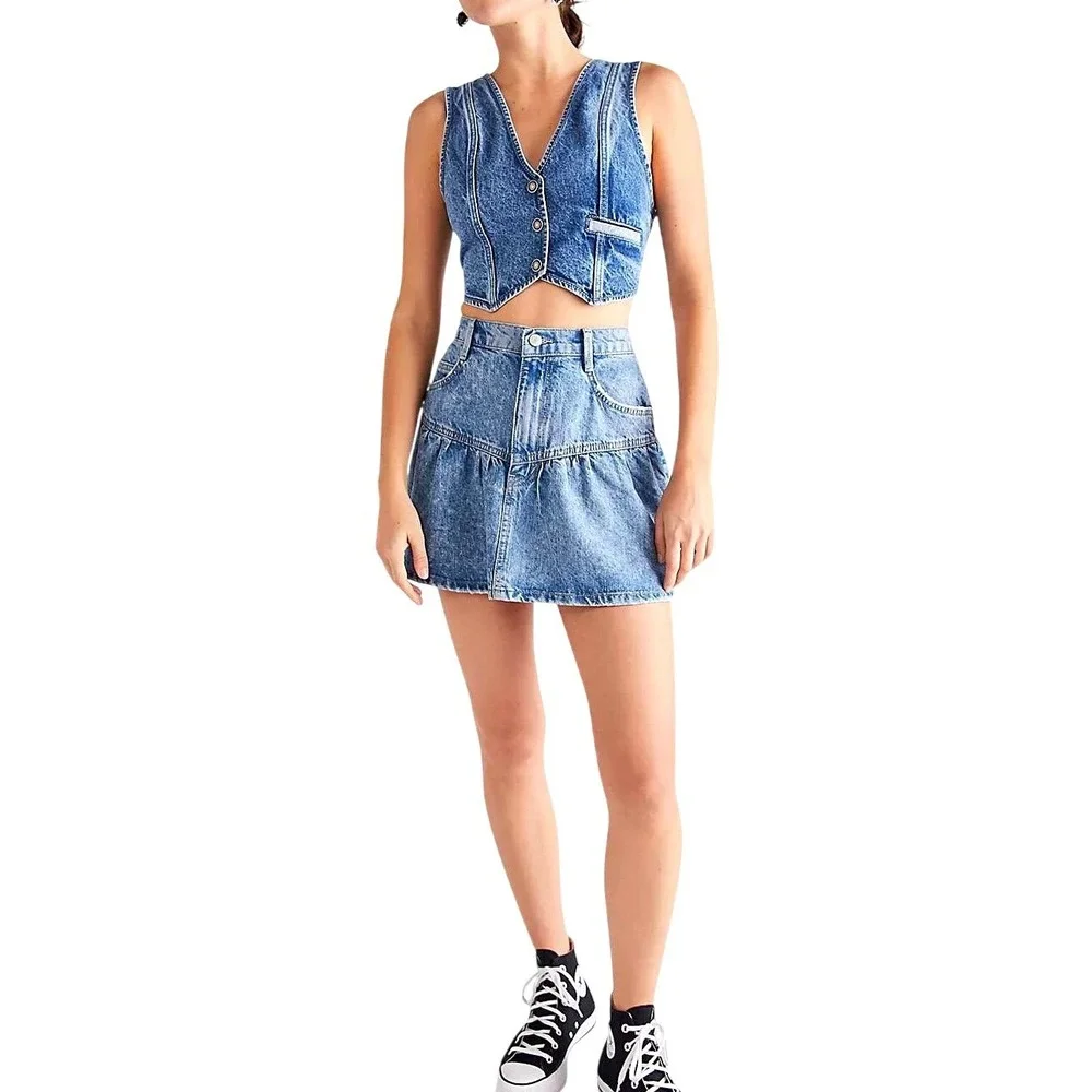 Free People‎ West Is West Denim Mini Skirt Blue Acid Wash 100% Lyocell Size 6
